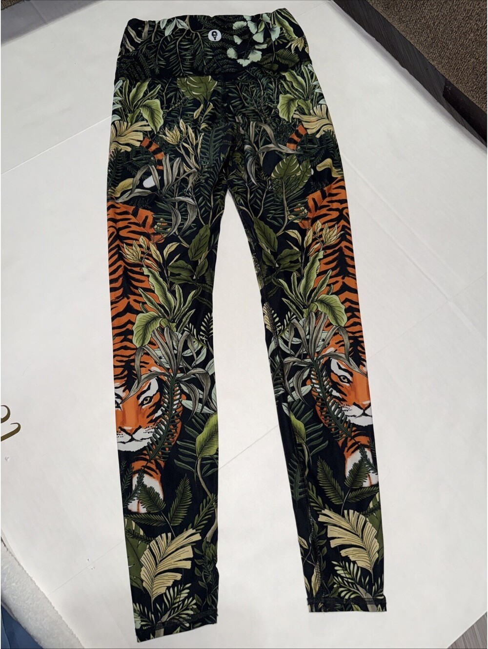Yoga Democracy Leggings Women's Large Green Multi Floral Print Recycled Small